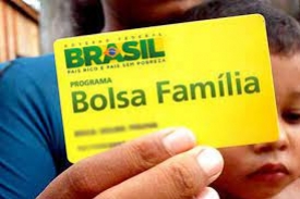 As famlias elegveis migraro automaticamente do Auxlio Brasil para o Bolsa Famlia, e cartes e senhas continuaro vlidos