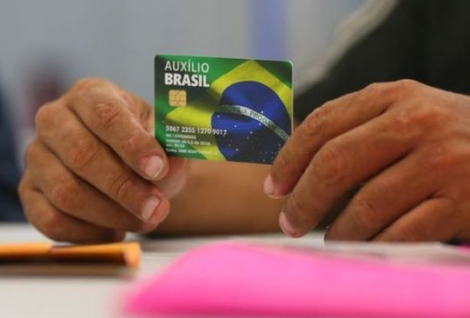 Pagamento do Auxlio Brasil ser feito at o dia 23, de acordo com o nmero final do NIS. (Foto: JLIO DUTRA/MINISTRIO DA CIDADANIA)