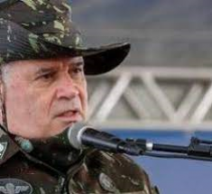 Freire Gomes diz que Torres foi escalado pelo ex-presidente para explicar tese jurdica a comandantes das Foras Armadas