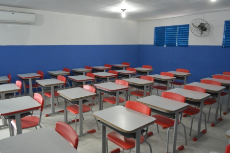 Sala de aula vazia em escola municipal de Patos, PB  Foto: Prefeitura de Patos/Divulgao