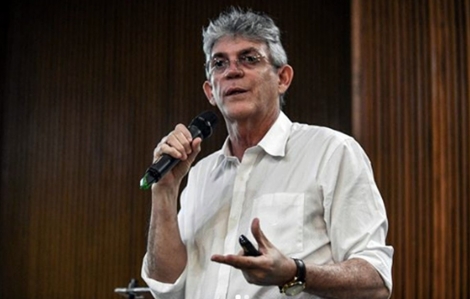 Ricardo Coutinho  acusado de abuso de poder poltico e econmico e conduta vedada durante campanha pela reeleio em 2014  Foto: Divulgao/Fundao Joo Mangabeira
