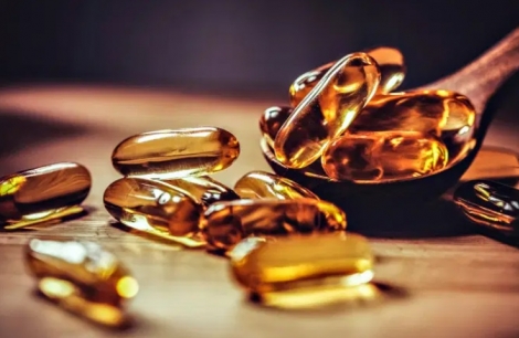 Vitamina D: composto pode ajudar a proteger pacientes de casos graves de covid-19 (pinkomelet/Getty Images)