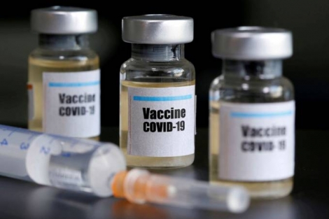 Vacina: ainda no existe uma terapia de imunizao aprovada. Mais de 20 vacinas j esto em testes clnicos (Dado Ruvic/Reuters)